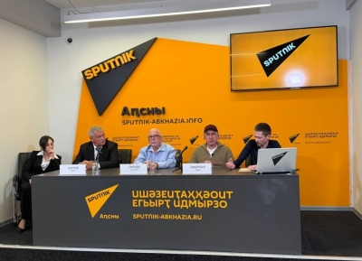 Адомино аполитика иалаӡам: 2027 шықәсазы имҩаԥысраны иҟоу адомино азы адунеи ачемпионат Аԥсны имҩаԥгазар алшоит.