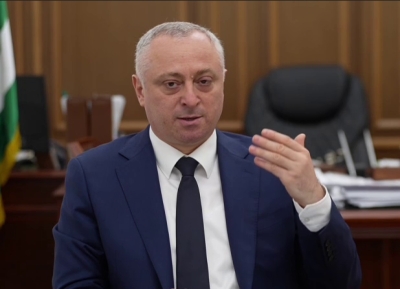Аԥсны Ахада Бадра Гәынба иазгәеиҭеит аԥсуа диаспореи Аԥсни иҷыдоу аизыҟазаашьақәа рыбжьаҵара аҵак ду шамоу