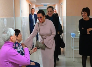 Делегация Абхазии посетила социальные учреждения Омска
